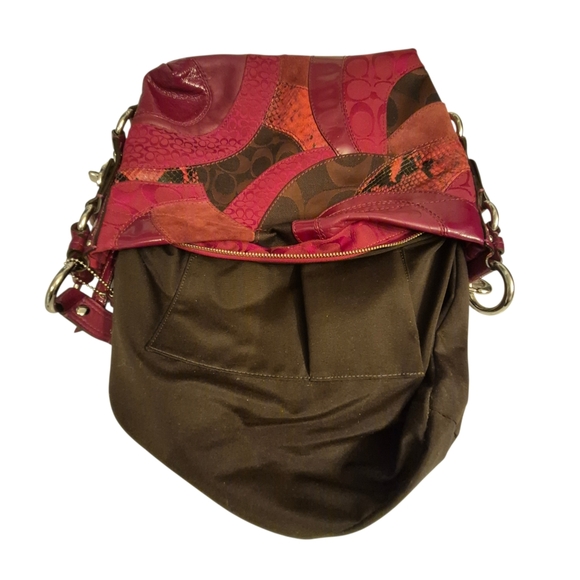 Coach Carly Patchwork Hobo shoulder bag. - Picture 10 of 13